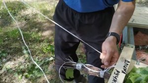 Станок для заготовки веников для бани . Гениально и просто .