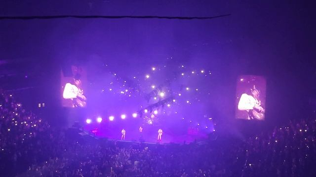 Måneskin - Timezone (live Prague 14.05.2023) смотреть онлайн