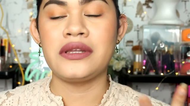 BAGO ITO!! KRIS LIPSTICKS & LIP LINERS WORTH IT BA SILA?? FIRST IMPRESSION REVIEW | Sandee Proud смотреть онлайн