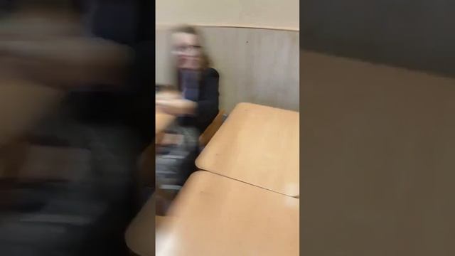 ШОК! Оператор нашёл странный кабинет, в котором находился клон ш.в. а так же в кабинете происходя с смотреть онлайн