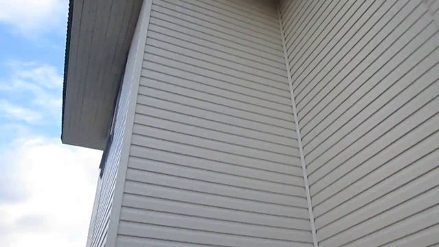 Наружняя отделка дома из пеноблоков цокольным сайдингом - панелями смотреть онлайн