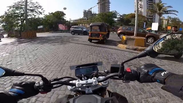 BMW G 310 R - Cheapest BMW Is A Lot Of Fun! | Faisal Khan смотреть онлайн