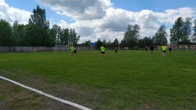 Ч-т Тверской области. Высший дивизион. 5 тур. ФК Нелидово - ФК Редкино- 1-2. 1й тайм, 1я ч. 04.06.2 смотреть онлайн