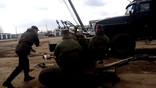 Зу 23 , перевод из боевого в походное смотреть онлайн