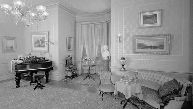 What Happened to Mark Twain's House? смотреть онлайн