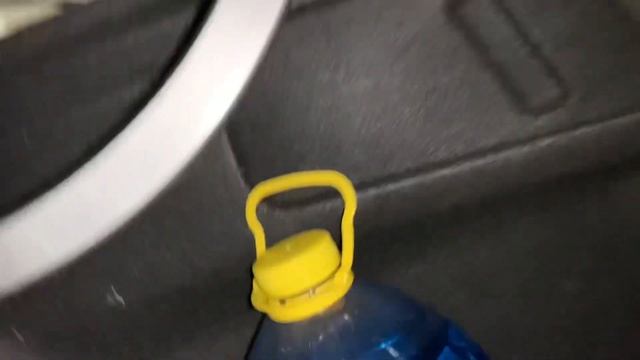 Что делать если вас закрыли в багажнике KIA? смотреть онлайн