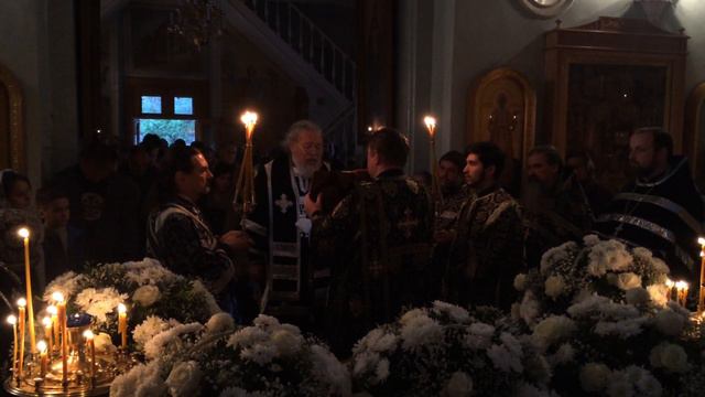 Чтение Евангелия на чине погребения Спасителя (Митрополит Нифон)