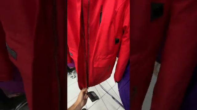 Они были в Арктике! Обзор самых тёплых курток! смотреть онлайн