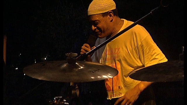 AL JARREAU - NICE JAZZ FESTIVAL 1999 смотреть онлайн