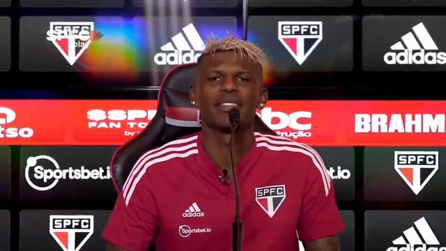 Robert Arboleda le da la bienvenida a Jhegson Mendez en el Sao Paulo para la temporada 2023. смотреть онлайн