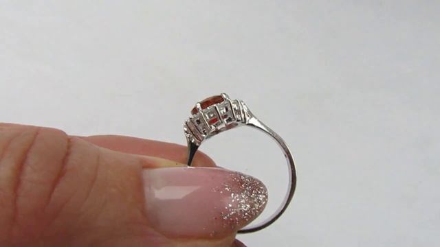 Кольцо с мексиканским огненным опалом 1.64 Ct (10х8мм), день смотреть онлайн