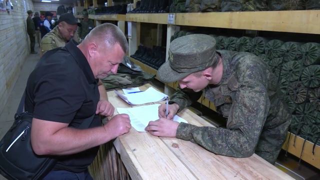 Цикл подготовки граждан, прибывших на военную службу по контракту смотреть онлайн