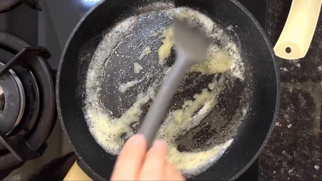 СУПЕР десерт из бананов за 5 минут! Жареные БАНАНЫ на сковороде смотреть онлайн