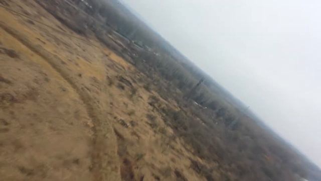 Телефон к гоночному квадрику. Когда нет GoPro. Ужасное желе.