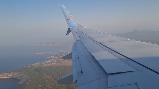 Landing Palma de Mallorca TUI FLY Boeing 737-800 смотреть онлайн