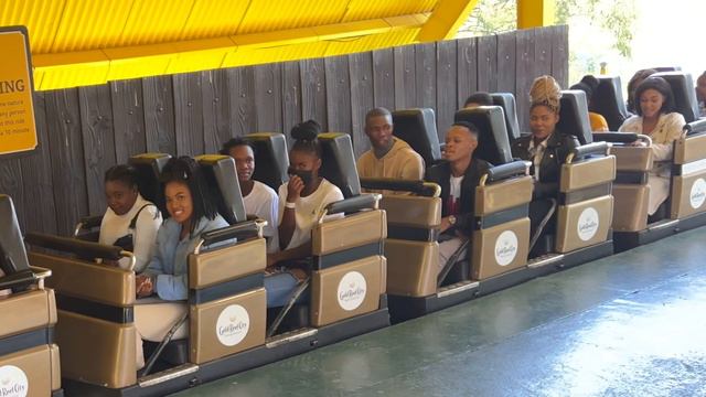 Gold Reef City Vlog | Johannesburg South Africa | Anaconda | Jozi Express | Flying Maverick & More смотреть онлайн