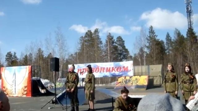 Инсценирование песни "Землянка" смотреть онлайн