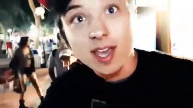 КТО ИЗОБРЕЛ ЛЕТСПЛЕЙ ? смотреть онлайн