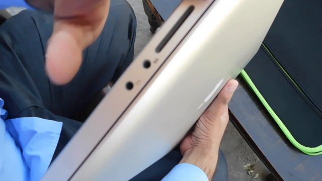 Macbook Review :Apple MacBook Pro Long Term Review in 2020.Buy Online used apple laptop in lockdown смотреть онлайн