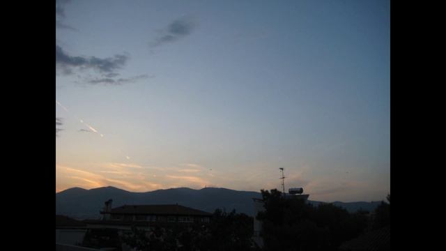 Athens Time Lapse test (Canon IXUS 70 with CHDK - 20sec intervals - 10fps) смотреть онлайн