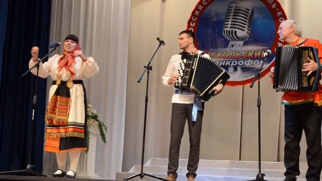 Оскольский Микрофон исполняет Марина Иванова смотреть онлайн