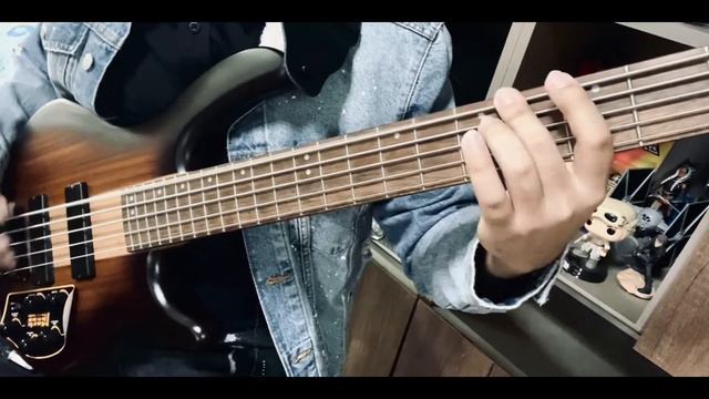 Slipknot - Psychocial [Bass Cover] смотреть онлайн