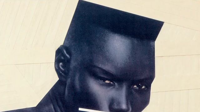 ? Grace Jones - La Vie En Rose смотреть онлайн