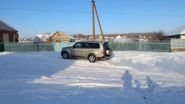 pajero 4 3.2DT смотреть онлайн