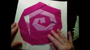 Лоскутная сборка ( пэчворк) Роза  в стиле крэзи.