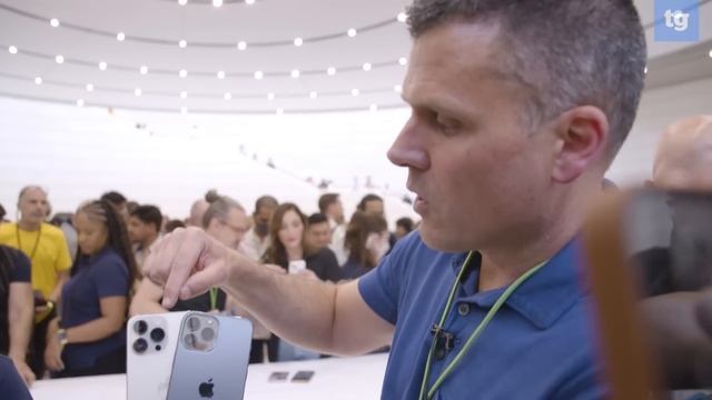 iPhone 14 Pro Max HANDS ON смотреть онлайн