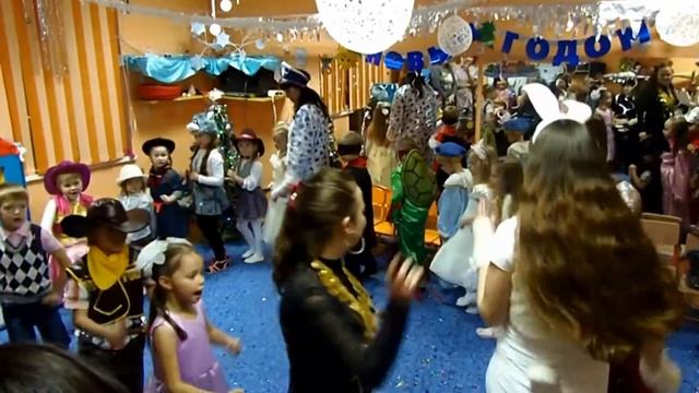 Новогодний праздник 28 декабря в 19 ч.