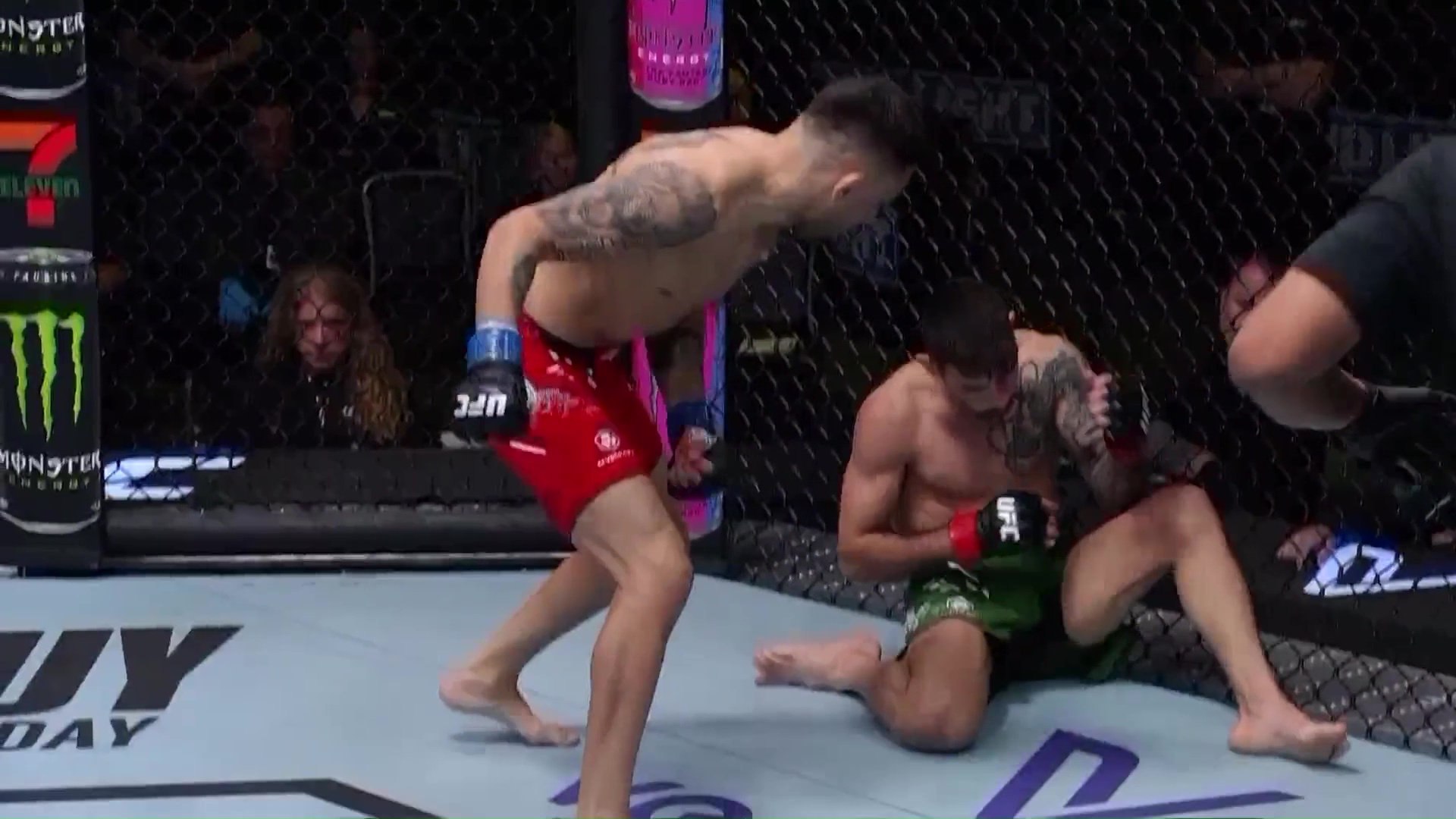 Лучшие моменты турнира UFC Вегас 91 смотреть онлайн