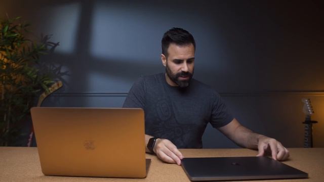 Apple's Most Affordable Laptop! // MacBook Air 2019