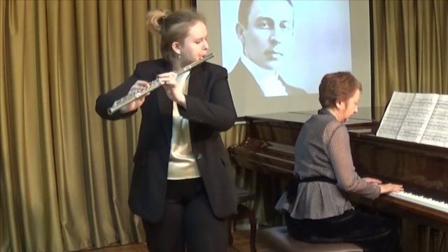 "Вокализ" С.В. Рахманинов. исполняет Гуреева Мария, концертмейстер Русина В.А. смотреть онлайн