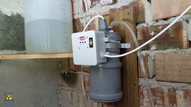 ?НЕ ВЫБРАСЫВАЙ СТАРЫЙ КИПЯТИЛЬНИК! Сделай и себе это полезное устройство! смотреть онлайн