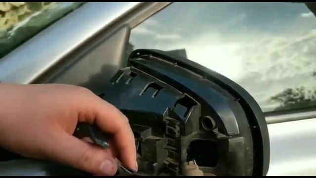Fitting LED sequential indicators to a Volvo V50 смотреть онлайн