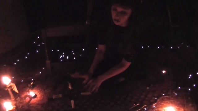 4 ПРОСТЫХ ритуала для общения с ДУХАМИ! Ритуал с зеркалом с кладбища!!! смотреть онлайн