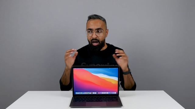 NEW M1 MacBook Air UNBOXING and First Impressions! смотреть онлайн