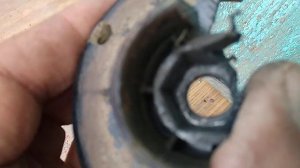 Замена триммерной головки бензокосы,  которая не откручивается