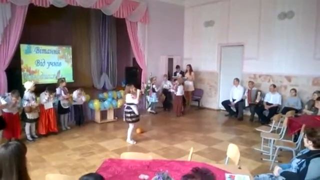 Мои красавцы зажигают ,поздравляя любимых учителей с праздником)))) смотреть онлайн