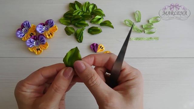 Канзаши мастер-класс. Ободок с фиалками ✿ "Анютины глазки". МК/DIY ? смотреть онлайн