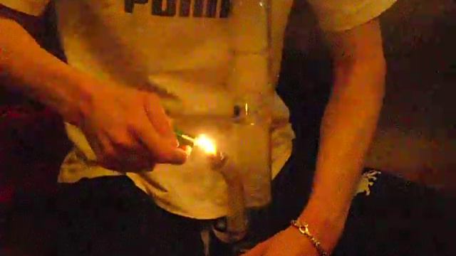 Honey Comb Black Leaf bong 2 смотреть онлайн