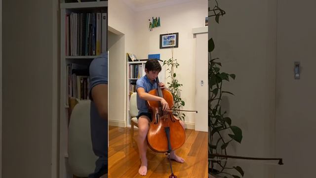 Eccles, Sonata - Largo. Patrick cello with piano accompaniment смотреть онлайн
