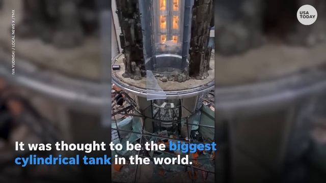 Berlin's AquaDom fish tank bursts, aquarium spills water, tropic fish | USA TODAY смотреть онлайн