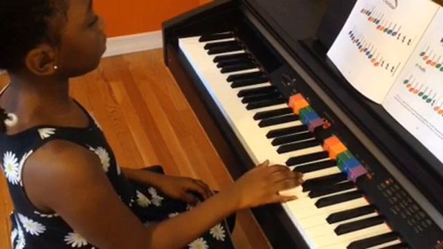 Piano In Color : Rainbow смотреть онлайн