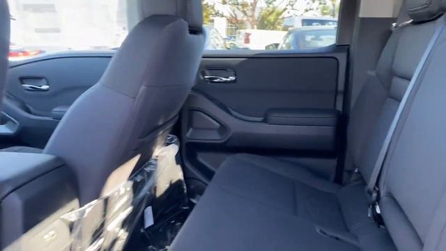 2022 Nissan Frontier Cerritos, Los Angeles, Anaheim, Huntington Beach, Long Beach, CA 2200111 смотреть онлайн