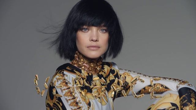 Versace Tribute - Natalia Vodianova смотреть онлайн