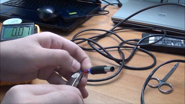 How to modify a DELL or aftermarket replacement charger to work with HP laptop смотреть онлайн