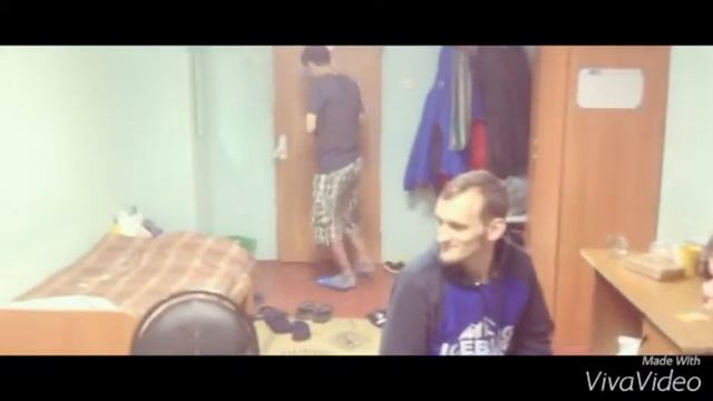 Когда ваши друзья поймать ты говоришь "я люблю тебя" своей девушке... смотреть онлайн