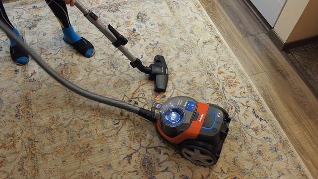 Что случилось с пылесосом PHILIPS PowerPro Compact FC9351 после года эксплуатации. Честный обзор смотреть онлайн